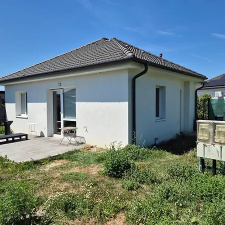 Duna Family House Case de vacanță Rajka